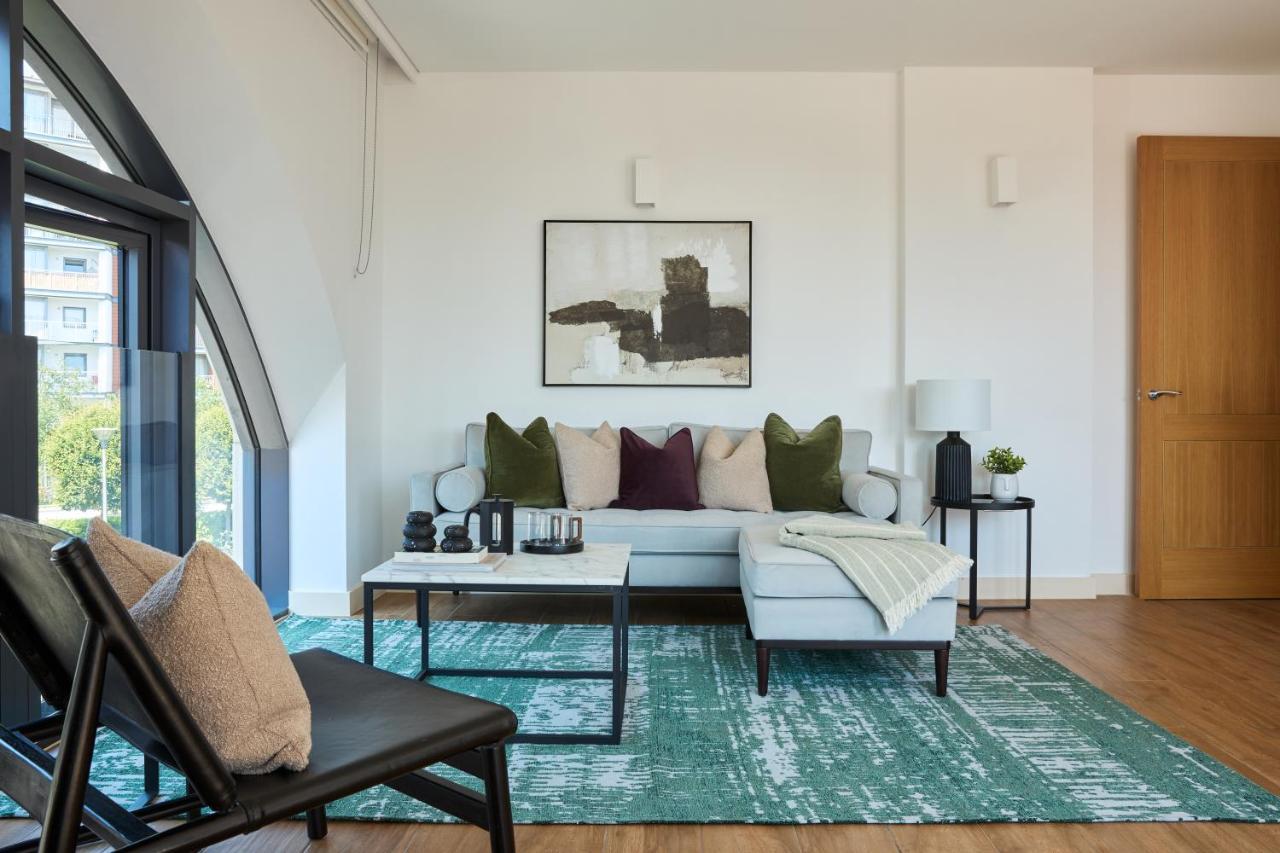 Kew Bridge By Viridian Apartments Esterno foto