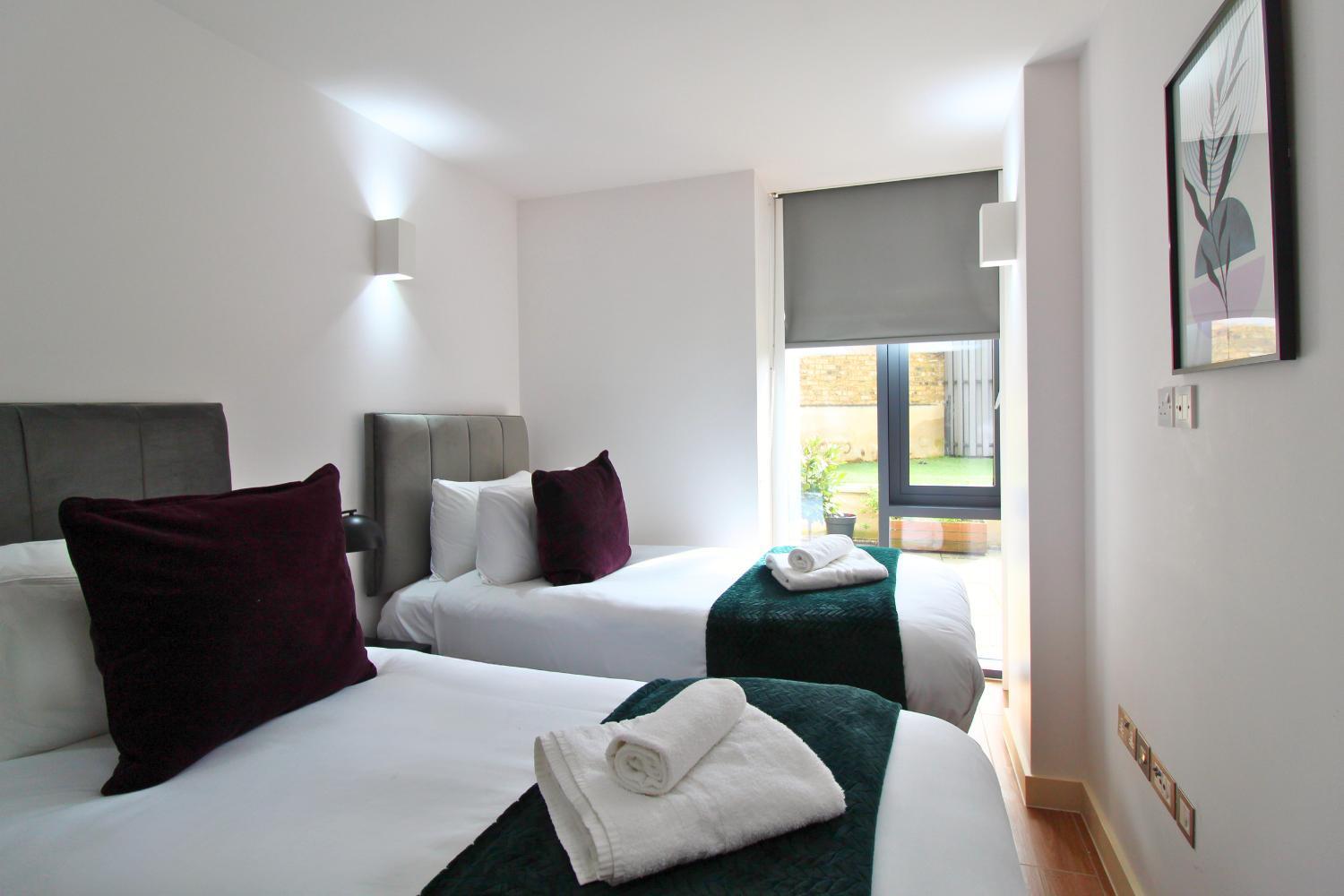 Kew Bridge By Viridian Apartments Esterno foto